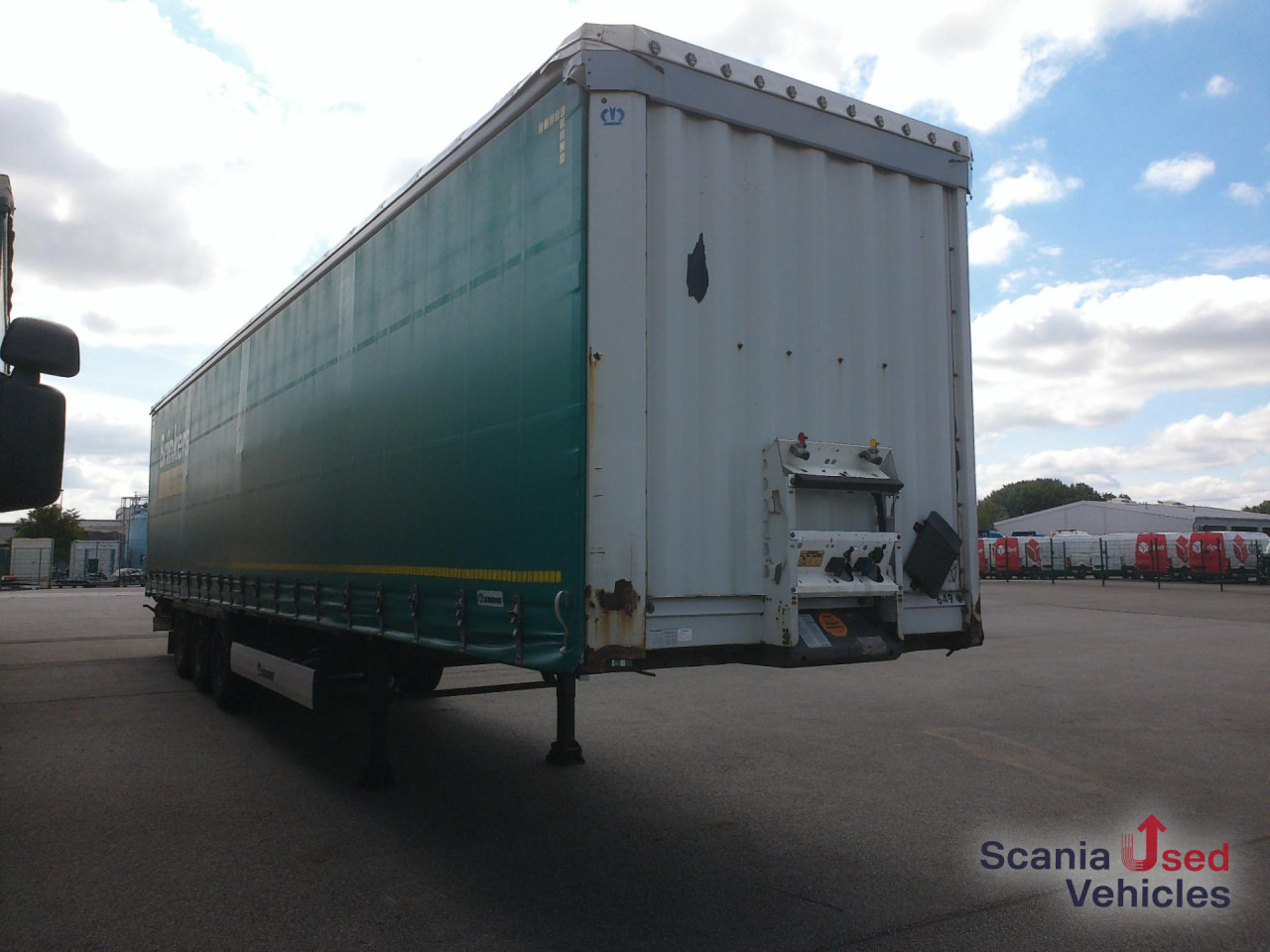 KRONE SD Curtainsider/ Schiebegardine - Semi-remorque rideaux coulissants: photos 1 KRONE SD Curtainsider/ Schiebegardine - Semi-remorque rideaux coulissants: photos 1