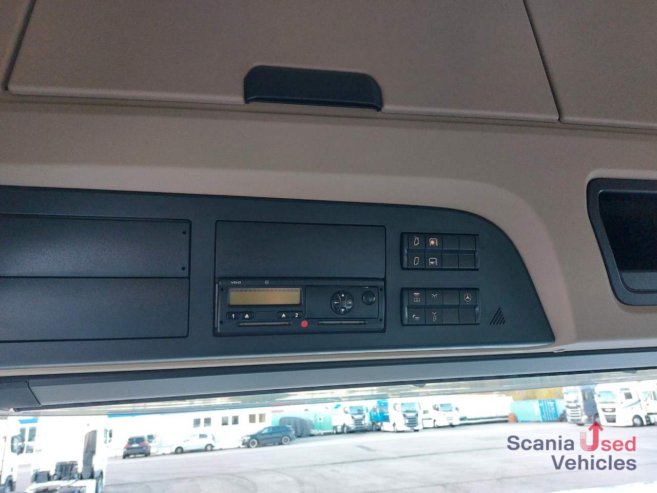 MERCEDES-BENZ 1845L Edscha - NUR KOMPLETT m. ANH.!!! - Camion à rideaux coulissants: photos 4 MERCEDES-BENZ 1845L Edscha - NUR KOMPLETT m. ANH.!!! - Camion à rideaux coulissants: photos 4