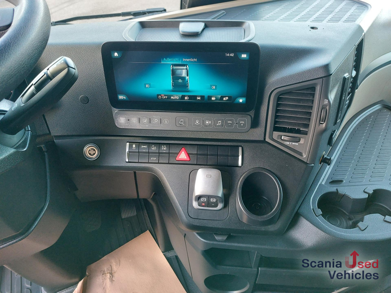 MERCEDES-BENZ 1845L Edscha - NUR KOMPLETT m. ANH.!!! - Camion à rideaux coulissants: photos 3 MERCEDES-BENZ 1845L Edscha - NUR KOMPLETT m. ANH.!!! - Camion à rideaux coulissants: photos 3