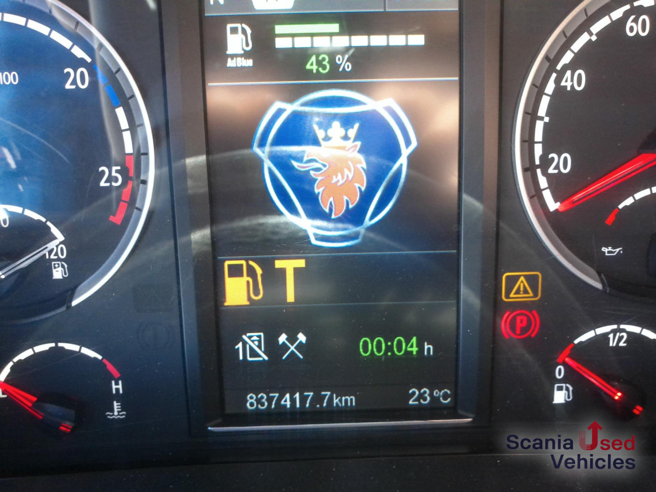 SCANIA R 490 LA4x2MNA - Tracteur routier: photos 2 SCANIA R 490 LA4x2MNA - Tracteur routier: photos 2