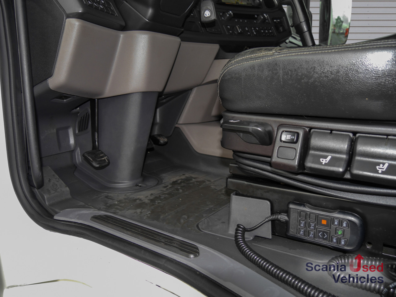 SCANIA R 450 B6x2NB - Schaltgetriebe / LBW - - Camion porte-conteneur/ Caisse mobile: photos 3 SCANIA R 450 B6x2NB - Schaltgetriebe / LBW - - Camion porte-conteneur/ Caisse mobile: photos 3