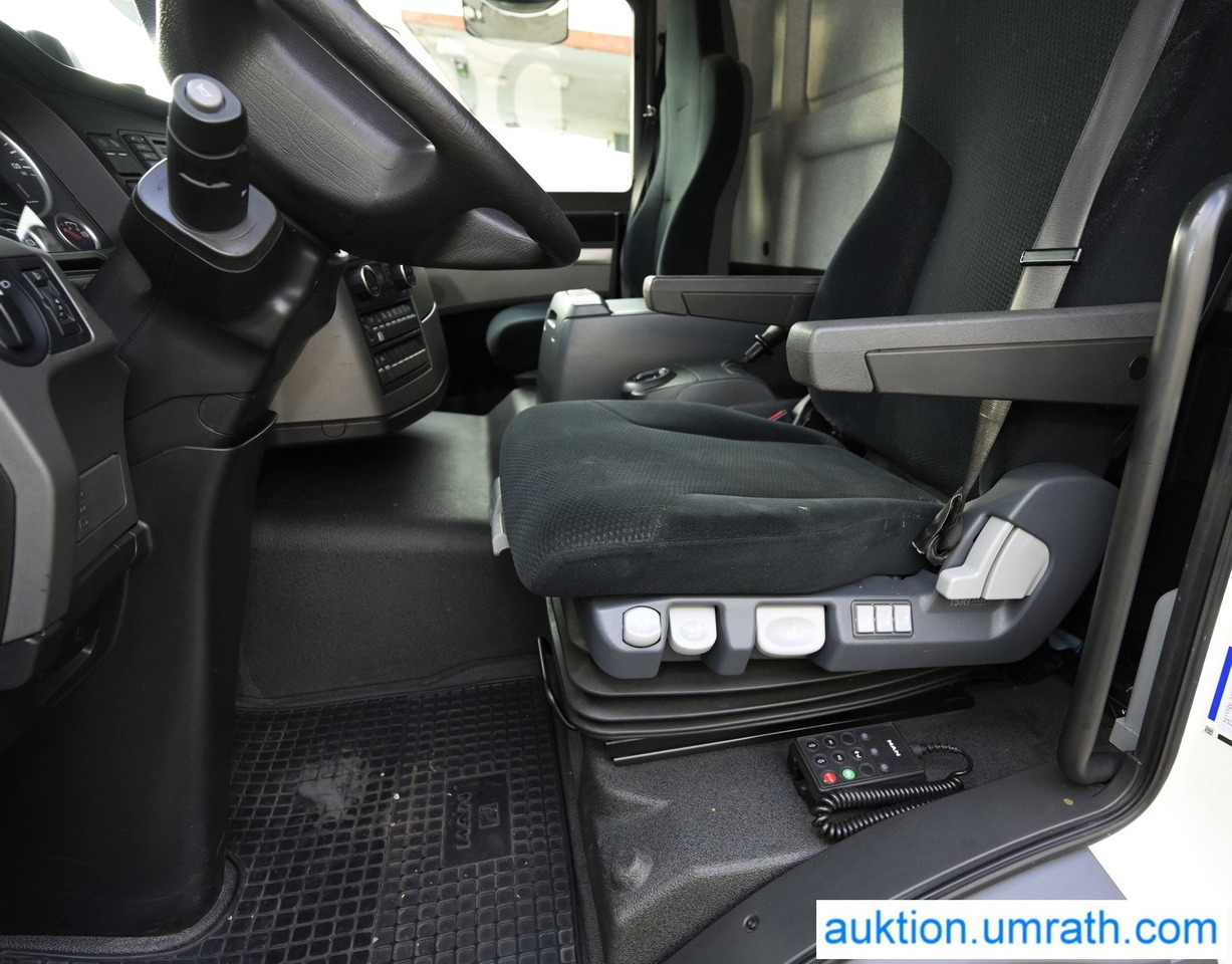 Camion fourgon MAN TGL 12.250 4x2 L/BL Koffer Ladebordwand Klimaautomatik NAVI Luftfederung Automatikgetriebe EURO 6: photos 16