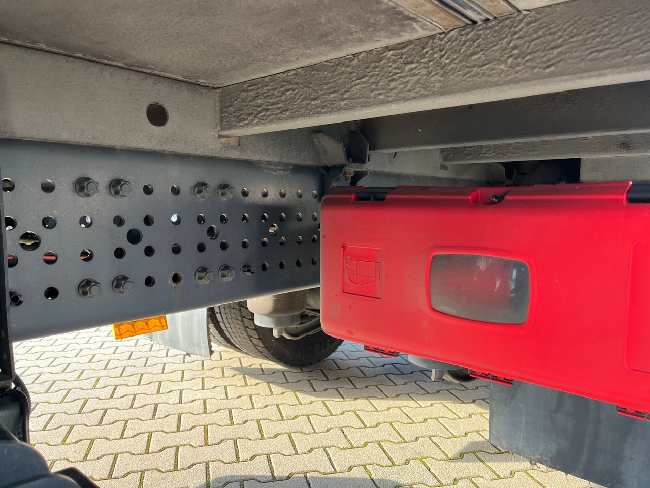 Camion pour le transport de boissons Mercedes-Benz Antos 1836 Klappwand Getränkekoffer beheizt: photos 21