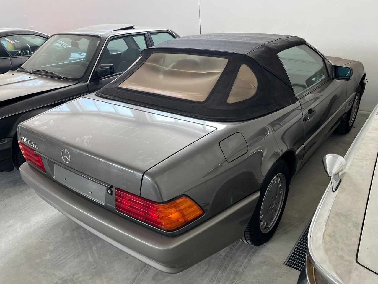 Mercedes-Benz SL 500 Deutsches Farhzeug aus 1. Hand ca. 60Tkm - Voiture: photos 2 Mercedes-Benz SL 500 Deutsches Farhzeug aus 1. Hand ca. 60Tkm - Voiture: photos 2