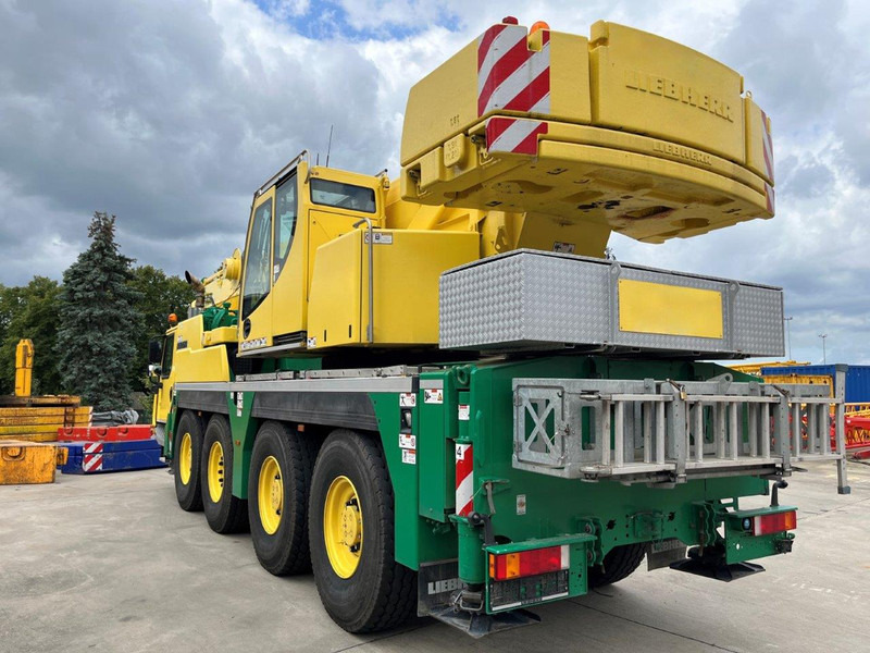 Liebherr LTM 1070-4.2 - Grue mobile: photos 2 Liebherr LTM 1070-4.2 - Grue mobile: photos 2