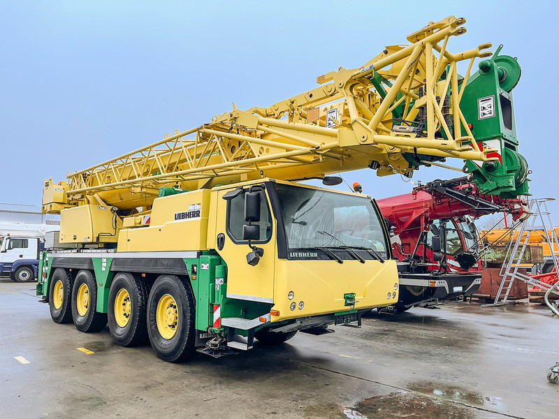 Liebherr LTM 1070-4.2 - Grue mobile: photos 1 Liebherr LTM 1070-4.2 - Grue mobile: photos 1