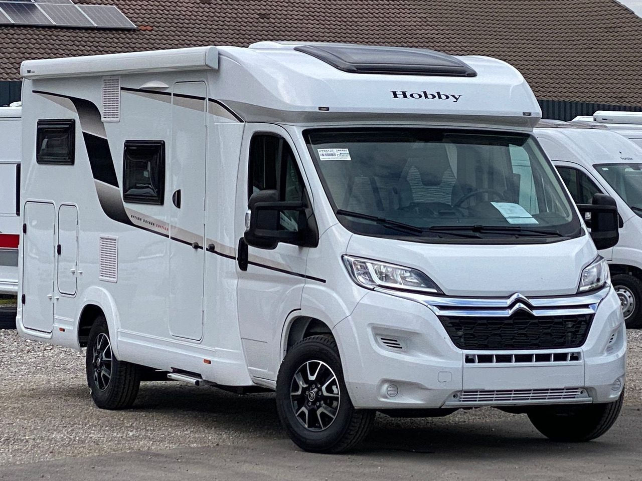 Hobby Optima Ontour Edition V65 GE Navi Markise SAT - Camping-car profilé: photos 2 Hobby Optima Ontour Edition V65 GE Navi Markise SAT - Camping-car profilé: photos 2