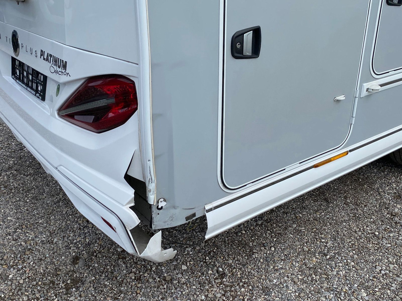 Knaus Van TI PLUS Platinium Selection 650 MEG,Automat - Camping-car profilé: photos 3 Knaus Van TI PLUS Platinium Selection 650 MEG,Automat - Camping-car profilé: photos 3