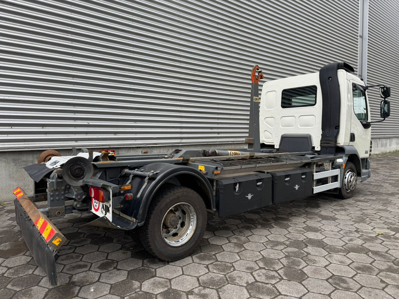 DAF LF 45.180 / Hook System / Manual / TUV: 11-2025 / Belgium Truck - Camion ampliroll: photos 3 DAF LF 45.180 / Hook System / Manual / TUV: 11-2025 / Belgium Truck - Camion ampliroll: photos 3