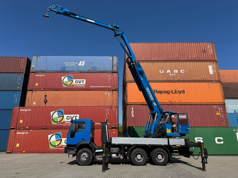 Iveco Cursor 6X4 / EFFER 36M / JIB / Winch / TUV: 10-2025 / NL Crane, Truck - Camion grue: photos 5 Iveco Cursor 6X4 / EFFER 36M / JIB / Winch / TUV: 10-2025 / NL Crane, Truck - Camion grue: photos 5
