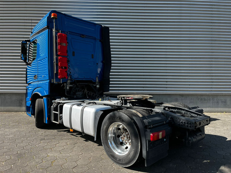 Mercedes-Benz Actros 1843 / Retarder / Hydarulic / ADR - Tracteur routier: photos 3 Mercedes-Benz Actros 1843 / Retarder / Hydarulic / ADR - Tracteur routier: photos 3