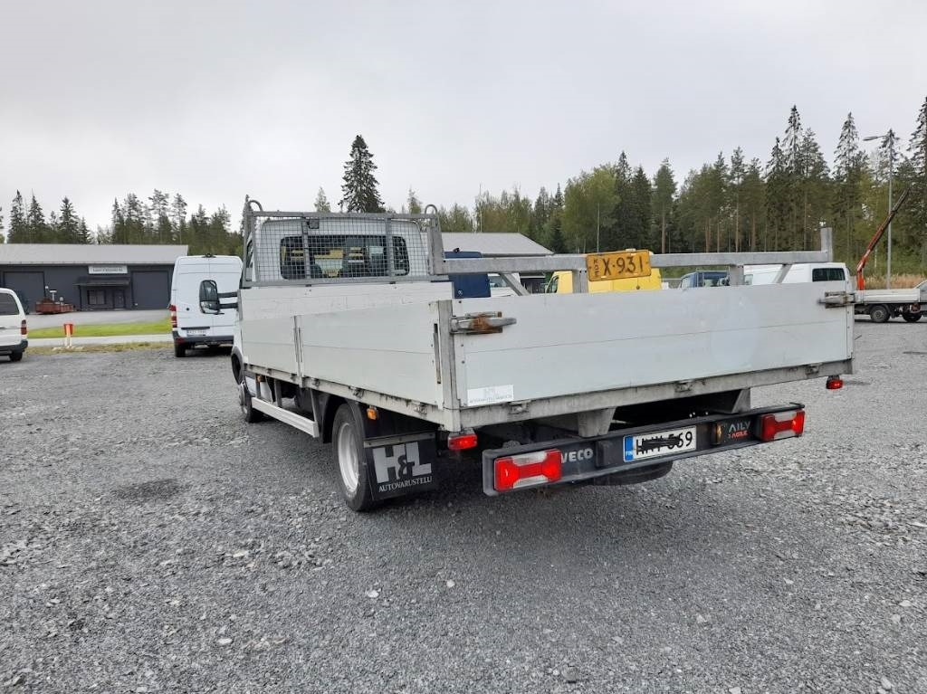 Iveco Daily 40 C18 automat - Utilitaire plateau: photos 5 Iveco Daily 40 C18 automat - Utilitaire plateau: photos 5