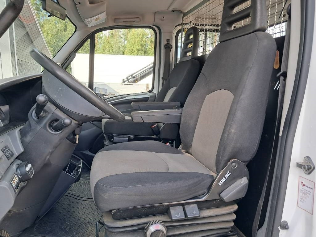 Iveco Daily 70 C17 Doppel 3.0 - Camion plateau: photos 4 Iveco Daily 70 C17 Doppel 3.0 - Camion plateau: photos 4