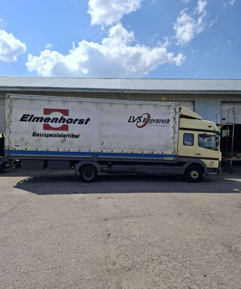 Camion à rideaux coulissants Mercedes-Benz Atego: photos 6