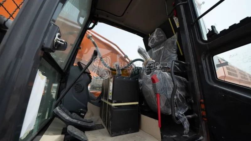 Doosan DX450 LCA-7M Crawler Excavator - Pelle sur chenille: photos 5 Doosan DX450 LCA-7M Crawler Excavator - Pelle sur chenille: photos 5