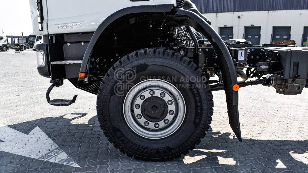 IVECO EUROCARGO ML150 Chassis 4×4, 15 Ton Approx. MY25 - Châssis cabine: photos 5 IVECO EUROCARGO ML150 Chassis 4×4, 15 Ton Approx. MY25 - Châssis cabine: photos 5