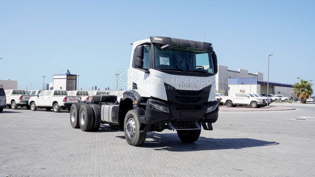 IVECO T-WAY Chassis 6×6 AD380T47WH WHEELBASE 4500 MY25 - Châssis cabine: photos 3 IVECO T-WAY Chassis 6×6 AD380T47WH WHEELBASE 4500 MY25 - Châssis cabine: photos 3
