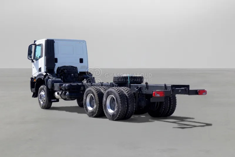 Iveco T-WAY AD380T47H 6X6 R22.5 Tyres Chassis - Châssis cabine: photos 3 Iveco T-WAY AD380T47H 6X6 R22.5 Tyres Chassis - Châssis cabine: photos 3