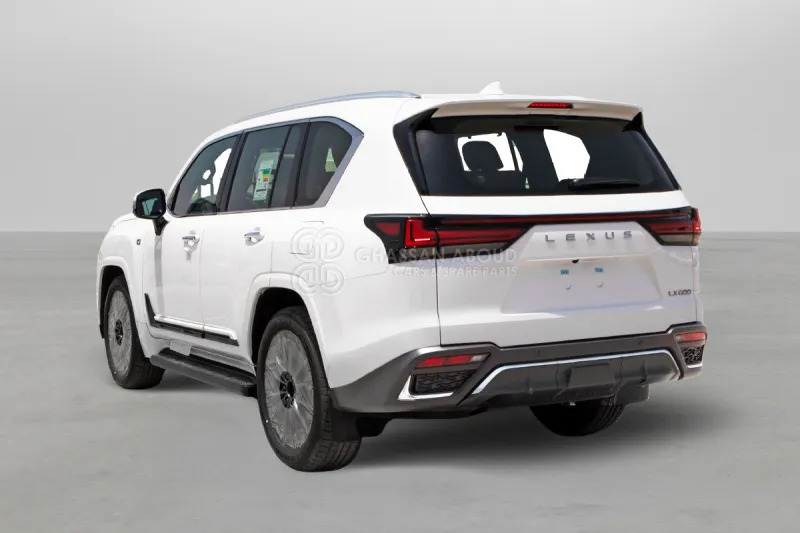 Lexus LX600 - SUV: photos 4 Lexus LX600 - SUV: photos 4