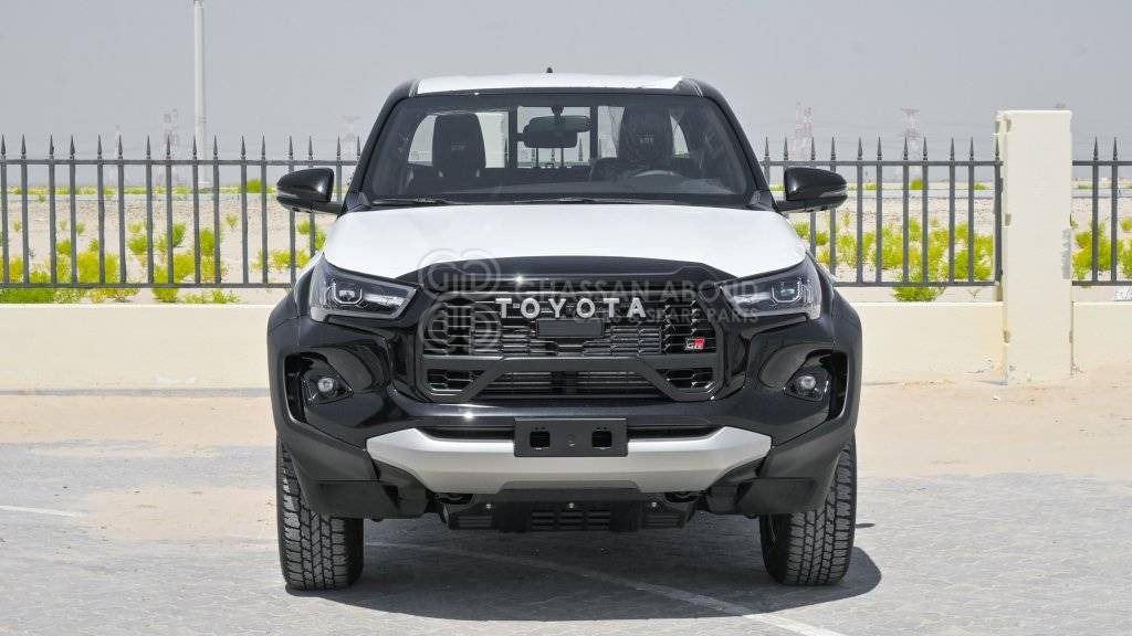 TOYOTA HILUX DC 2.8L DIESEL 4X4 GR-S A/T MY24 - Pick-up: photos 2 TOYOTA HILUX DC 2.8L DIESEL 4X4 GR-S A/T MY24 - Pick-up: photos 2