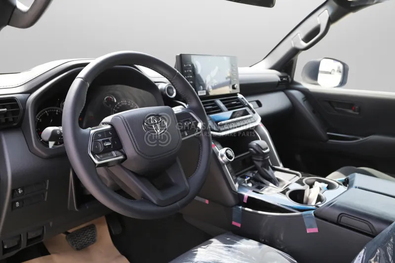 SUV Toyota Land Cruiser: photos 8 SUV Toyota Land Cruiser: photos 8