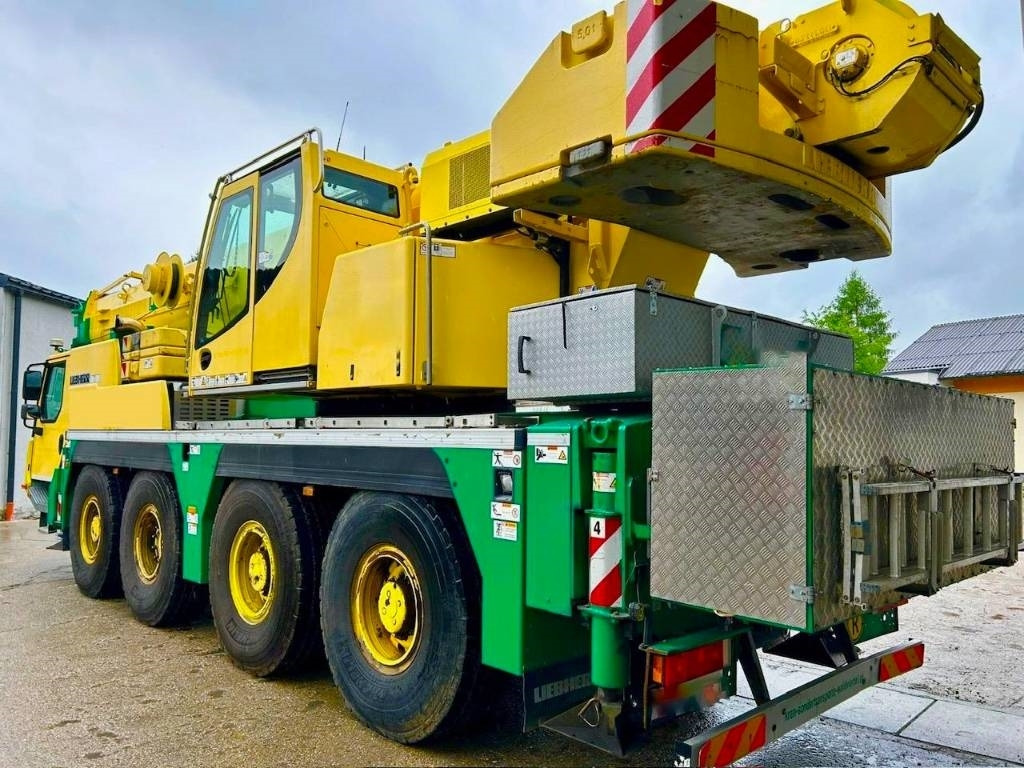 Liebherr LTM 1070-4.2 - Grue tout-terrain: photos 2 Liebherr LTM 1070-4.2 - Grue tout-terrain: photos 2