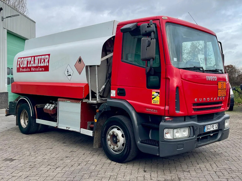 Iveco EuroCargo 150 E24 10312 L, 3 COMP, PTO FRANCE TRUCK! GREAT CONDITION! - Camion citerne: photos 5 Iveco EuroCargo 150 E24 10312 L, 3 COMP, PTO FRANCE TRUCK! GREAT CONDITION! - Camion citerne: photos 5