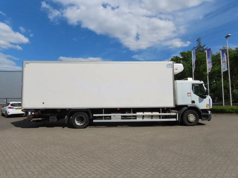 Renault D 19T Sleeper, Thermokimg , RETARDER 2 zones temperature , loadlift - Camion frigorifique: photos 3 Renault D 19T Sleeper, Thermokimg , RETARDER 2 zones temperature , loadlift - Camion frigorifique: photos 3