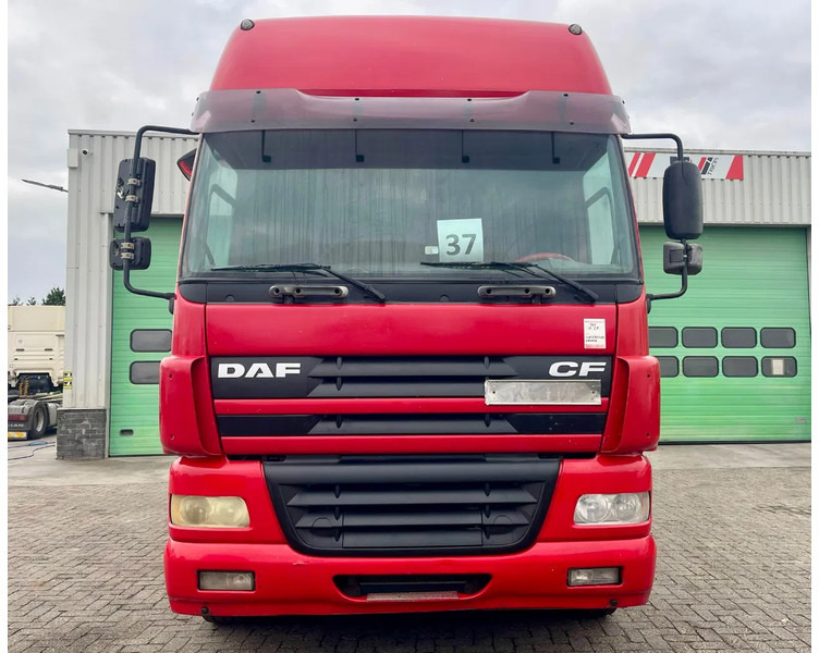 DAF CF 85.430 MANUAL ! TOP Condition ! - Tracteur routier: photos 2 DAF CF 85.430 MANUAL ! TOP Condition ! - Tracteur routier: photos 2