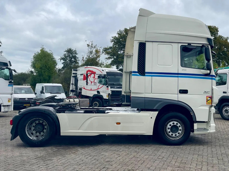 DAF XF 510 MANUAL ZF16, PARKING AIRCO, FRIGO - Tracteur routier: photos 5 DAF XF 510 MANUAL ZF16, PARKING AIRCO, FRIGO - Tracteur routier: photos 5