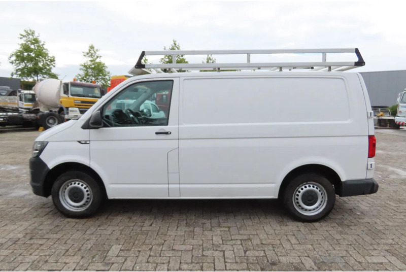 Volkswagen Transporter 2.0 TDI Airco, 3 peson, APK tot 06/06/2026 - Fourgonnette: photos 4 Volkswagen Transporter 2.0 TDI Airco, 3 peson, APK tot 06/06/2026 - Fourgonnette: photos 4