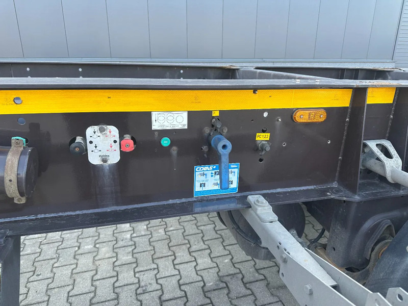 Semi-remorque porte-conteneur/ Caisse mobile Burg 20FT / 20FT SWAP ADR (EX/II, EX/III, FL, AT) Chassis, 3.690kg, SAF INTRADISC, 2x Liftaxle, NL-chassis, APK/ADR: 08-2025: photos 12