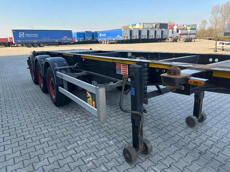 Semi-remorque porte-conteneur/ Caisse mobile Burg 20FT / 20FT SWAP ADR (EX/II, EX/III, FL, AT) Chassis, 3.690kg, SAF INTRADISC, 2x Liftaxle, NL-chassis, APK/ADR: 08-2025: photos 14