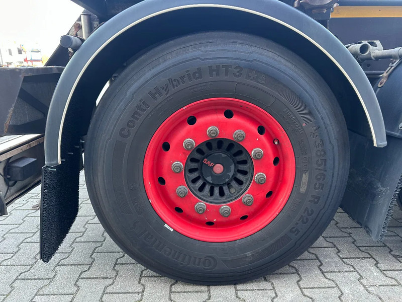 Semi-remorque porte-conteneur/ Caisse mobile Burg 20FT + 20FT SWAP ADR (EX/II, EX/III, FL, AT) Chassis, empty weight: 3.690kg, SAF INTRADISC, 2x Liftaxle, NL-chassis, APK/ADR: 08: photos 13