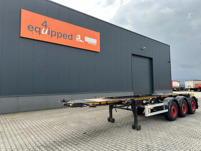 Burg 20FT / 20FT SWAP ADR (EX/II, EX/III, FL, AT), Leergewicht : 3.690kg, SAF INTRADISC, 2x Liftachse, NL-Chassis, APK/ADR: 10-2025 - Semi-remorque porte-conteneur/ Caisse mobile: photos 1 Burg 20FT / 20FT SWAP ADR (EX/II, EX/III, FL, AT), Leergewicht : 3.690kg, SAF INTRADISC, 2x Liftachse, NL-Chassis, APK/ADR: 10-2025 - Semi-remorque porte-conteneur/ Caisse mobile: photos 1