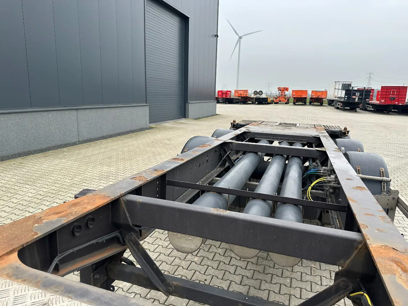 Semi-remorque porte-conteneur/ Caisse mobile Burg 20FT ADR (EX/II, EX/III, FL, AT) Chassis, Empty weight : 3.690kg, SAF INTRADISC, 2x Liftaxle, NL-chassis, APK/ADR: 06-2025: photos 9