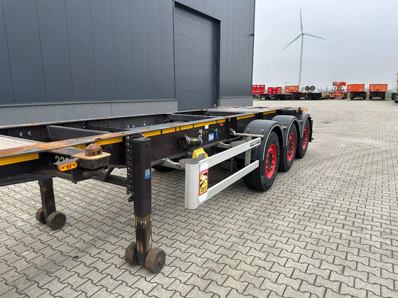 Semi-remorque porte-conteneur/ Caisse mobile Burg 20FT ADR (EX/II, EX/III, FL, AT) Chassis, Leergewicht : 3.690kg, SAF INTRADISC, 2x Liftachse, NL-Chassis, APK/ADR: 04-2025: photos 10