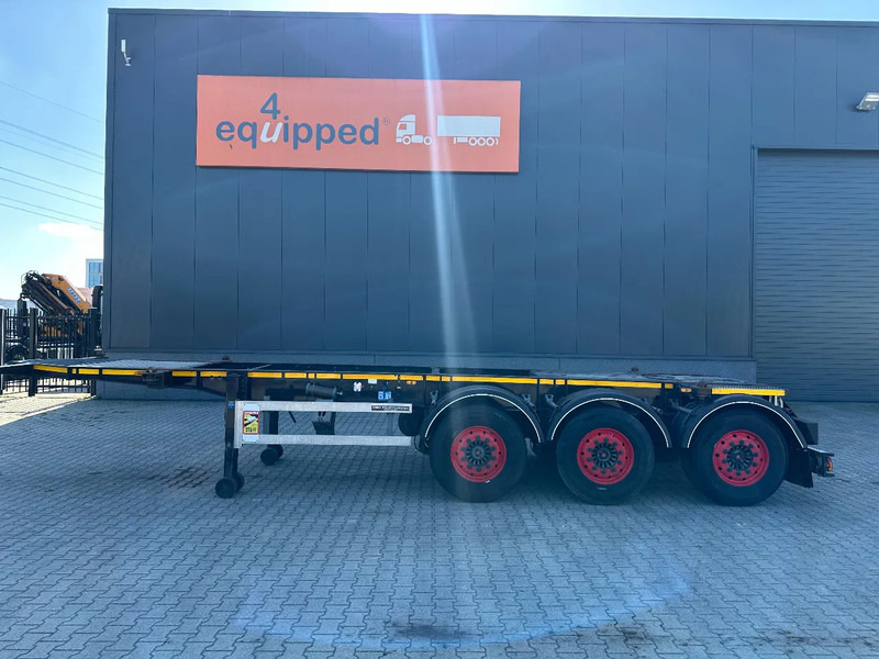 Burg 20FT ADR (EX/II, EX/III, FL, AT), Leergewicht: 3.690kg, SAF INTRADISC, 2x liftaxle, ALCOA, NL-Chassis, APK/ADR: 08-2025 - Semi-remorque porte-conteneur/ Caisse mobile: photos 2 Burg 20FT ADR (EX/II, EX/III, FL, AT), Leergewicht: 3.690kg, SAF INTRADISC, 2x liftaxle, ALCOA, NL-Chassis, APK/ADR: 08-2025 - Semi-remorque porte-conteneur/ Caisse mobile: photos 2