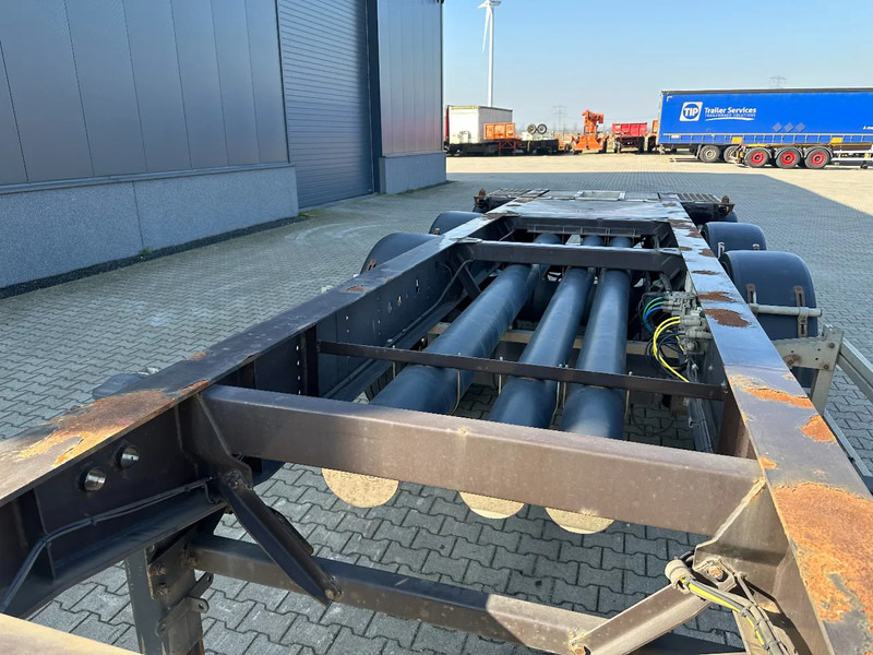 Semi-remorque porte-conteneur/ Caisse mobile Burg 20FT ADR (EX/II, EX/III, FL, AT), empty weight: 3.690kg, SAF INTRADISC, 2x liftaxle, ALCOA, NL-Chassis, APK/ADR: 07-2025: photos 13