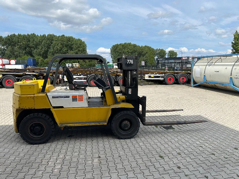 Jungheinrich YALE DFG 75 FORKLIFT, 8000KG, height: 225cm, triplex, 6 cil. diesel, 8.262hrs - Chariot élévateur diesel: photos 5 Jungheinrich YALE DFG 75 FORKLIFT, 8000KG, height: 225cm, triplex, 6 cil. diesel, 8.262hrs - Chariot élévateur diesel: photos 5