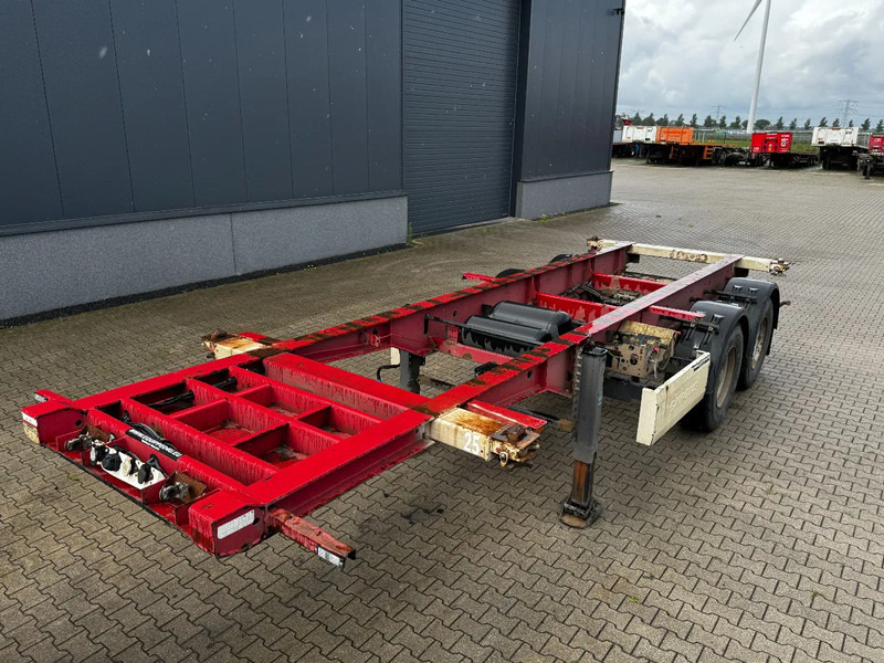 Krone 2-axle 20FT chassis, BPW + drumbrakes, airsuspension, empty weight: 3.180kg, 2x available - Semi-remorque porte-conteneur/ Caisse mobile: photos 1 Krone 2-axle 20FT chassis, BPW + drumbrakes, airsuspension, empty weight: 3.180kg, 2x available - Semi-remorque porte-conteneur/ Caisse mobile: photos 1