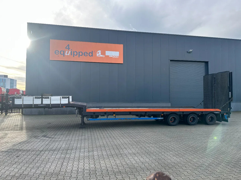 Nooteboom MCO-48-03V 3-axle lowloader / 3x hydraulic steering / hydraulic ramps / 5700mm extendable / NL-trailer / APK: 03/2026 - Semi-remorque surbaissé: photos 4 Nooteboom MCO-48-03V 3-axle lowloader / 3x hydraulic steering / hydraulic ramps / 5700mm extendable / NL-trailer / APK: 03/2026 - Semi-remorque surbaissé: photos 4