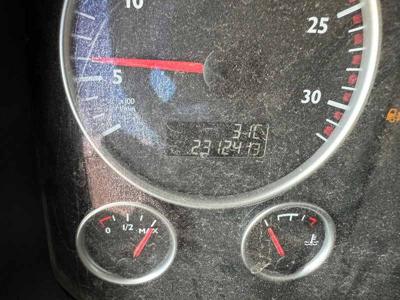 MAN TGX 26.480 6x4, MANUAL GEARBOX, ONLY CABIN DAMAGE, 231.000KM en leasing occasion MAN TGX 26.480 6x4, MANUAL GEARBOX, ONLY CABIN DAMAGE, 231.000KM: photos 19
