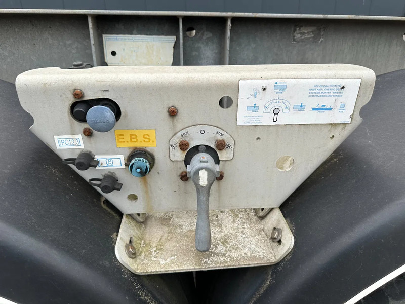 Van Hool 20FT/30FT, ADR (EX/II, EX/III, FL, AT), BPW + drum, ALCOA, galvanized, liftaxle, NL-Chassis en leasing occasion Van Hool 20FT/30FT, ADR (EX/II, EX/III, FL, AT), BPW + drum, ALCOA, galvanized, liftaxle, NL-Chassis: photos 12