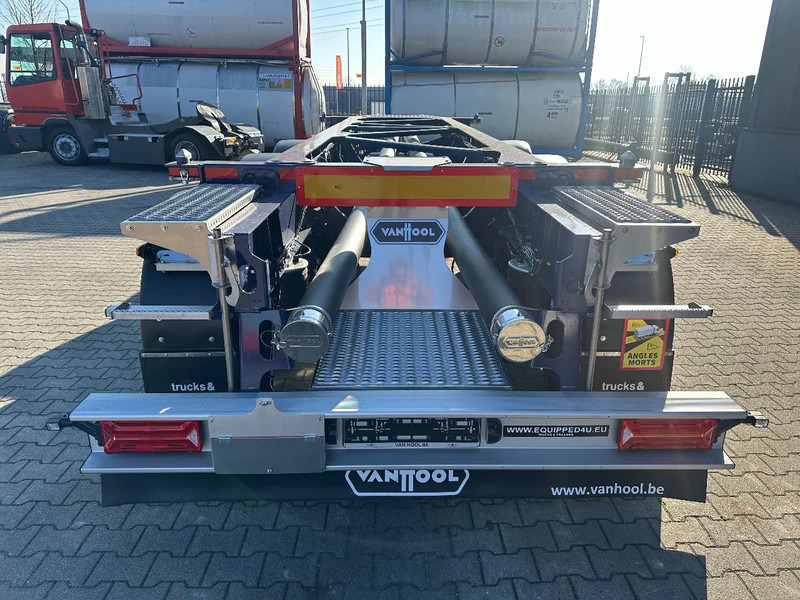 Van Hool NEW / DIRECT AVAILABLE 20FT ADR-CHASSIS, EMPTY WEIGHT: 3.300KG, DISCBRAKES, 3x available, ALU WHEELS - Semi-remorque porte-conteneur/ Caisse mobile: photos 3 Van Hool NEW / DIRECT AVAILABLE 20FT ADR-CHASSIS, EMPTY WEIGHT: 3.300KG, DISCBRAKES, 3x available, ALU WHEELS - Semi-remorque porte-conteneur/ Caisse mobile: photos 3