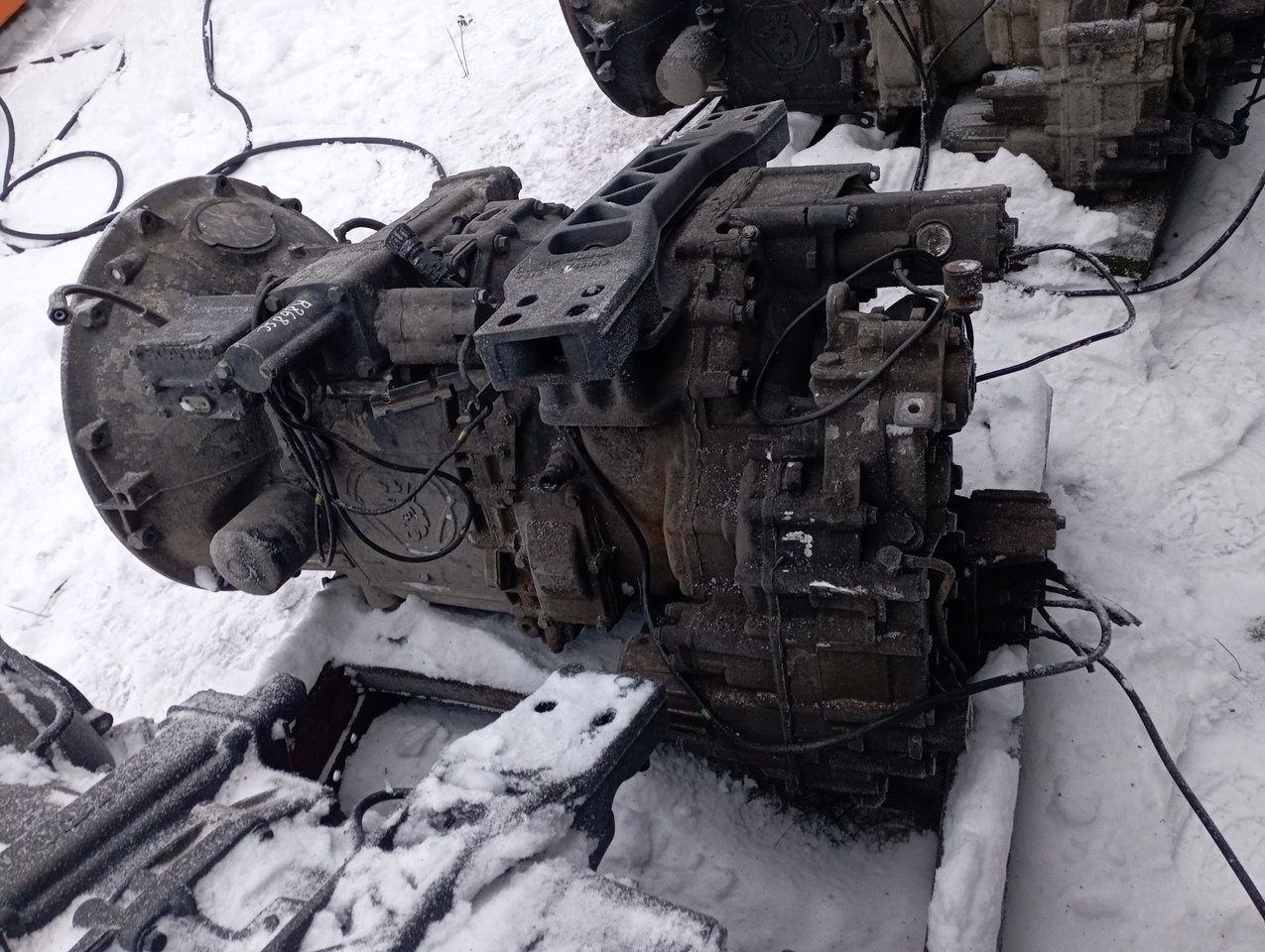 SCANIA R420 - Boîte de vitesse pour Châssis cabine: photos 2 SCANIA R420 - Boîte de vitesse pour Châssis cabine: photos 2