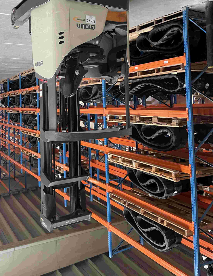 Chenille pour Moissonneuse-batteuse neuf John Deere S600/S700 25"x6"x39: photos 7 Chenille pour Moissonneuse-batteuse neuf John Deere S600/S700 25"x6"x39: photos 7