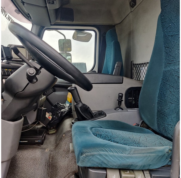 Camion avec nacelle DAF CF: photos 11