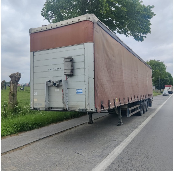 Semi-remorque fourgon Schmitz Cargobull Huif