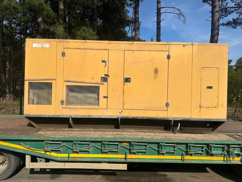 Caterpillar 400 GEN SET - 365kVA - 292kW - 400V/230V - 527A - 4574kg - Groupe électrogène: photos 5 Caterpillar 400 GEN SET - 365kVA - 292kW - 400V/230V - 527A - 4574kg - Groupe électrogène: photos 5